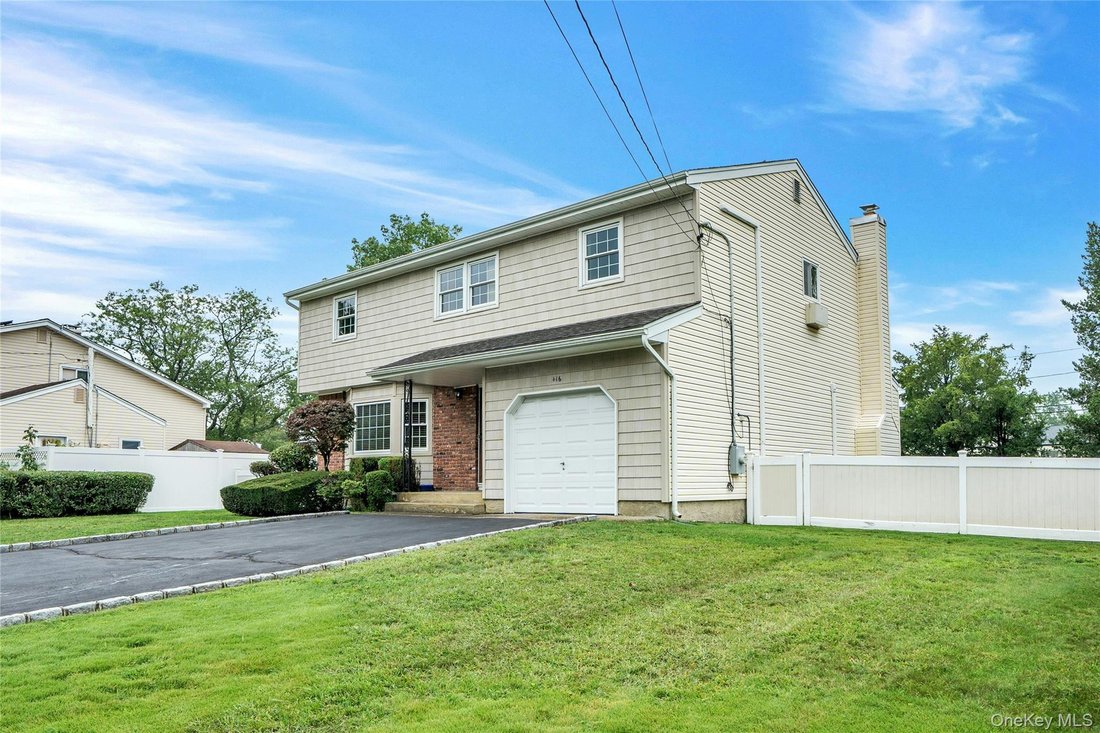 Casa a Deer Park, New York, Stati Uniti 4 - 18866861