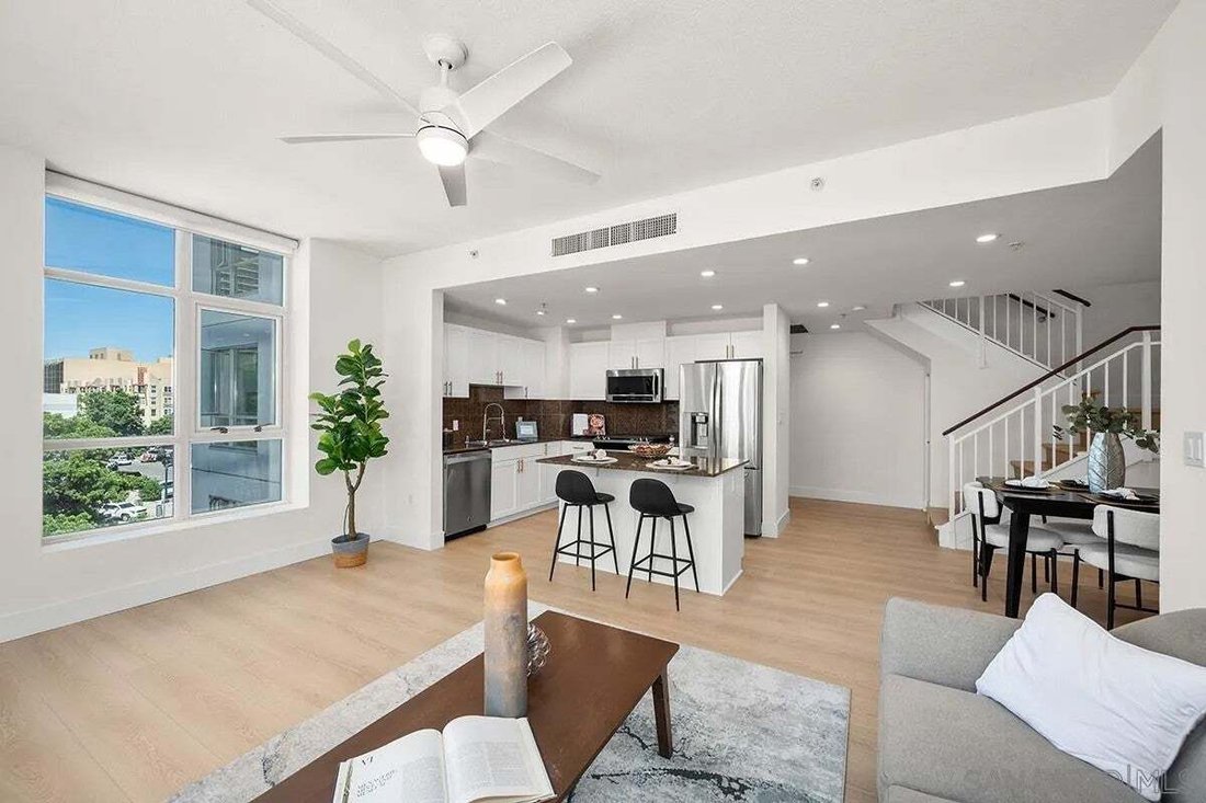Condo in San Diego, California, United States 2 - 18866620