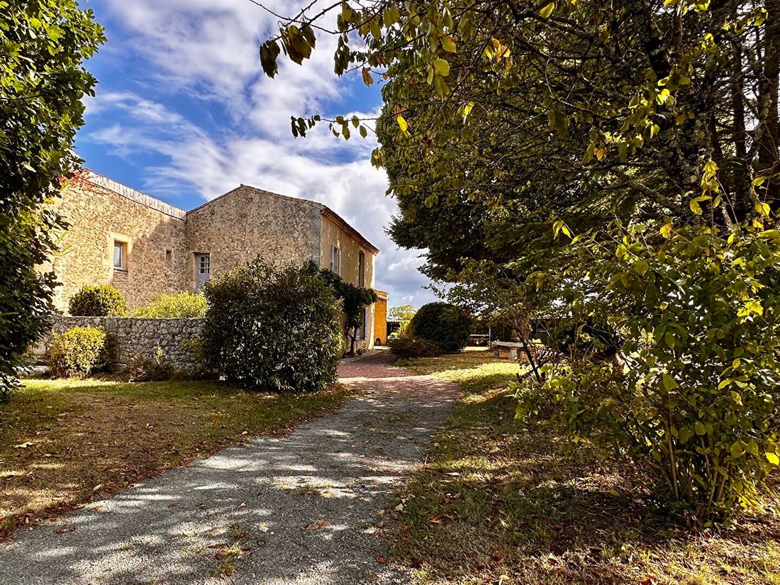 Villa a Creon, Nuova Aquitania, Francia 1 - 18863928