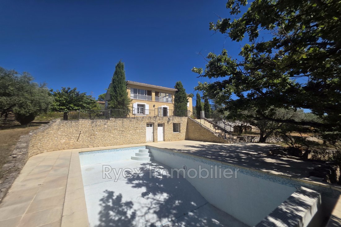 Villa in Saint-Saturnin-lès-Apt, Provence-Alpes-Côte d'Azur, Frankreich 3 - 18863256