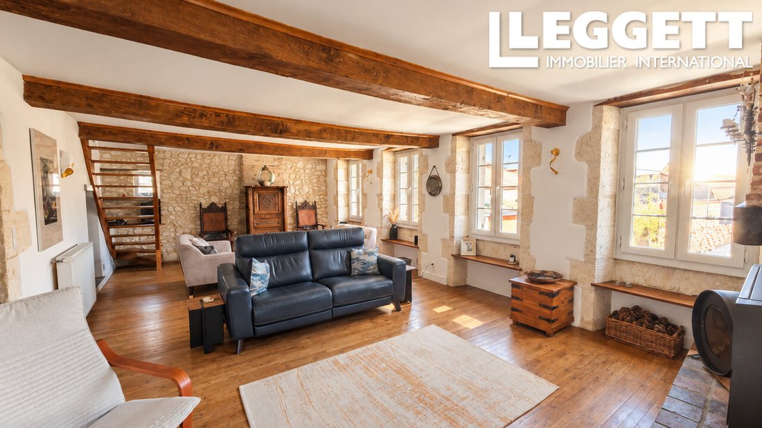 Maison à Saint-Romain, Nouvelle-Aquitaine, France 4 - 18803720