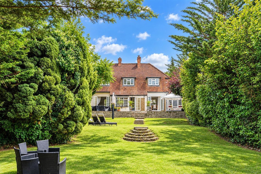 House in Nork, Reigate and Banstead, England 1 - 17069791