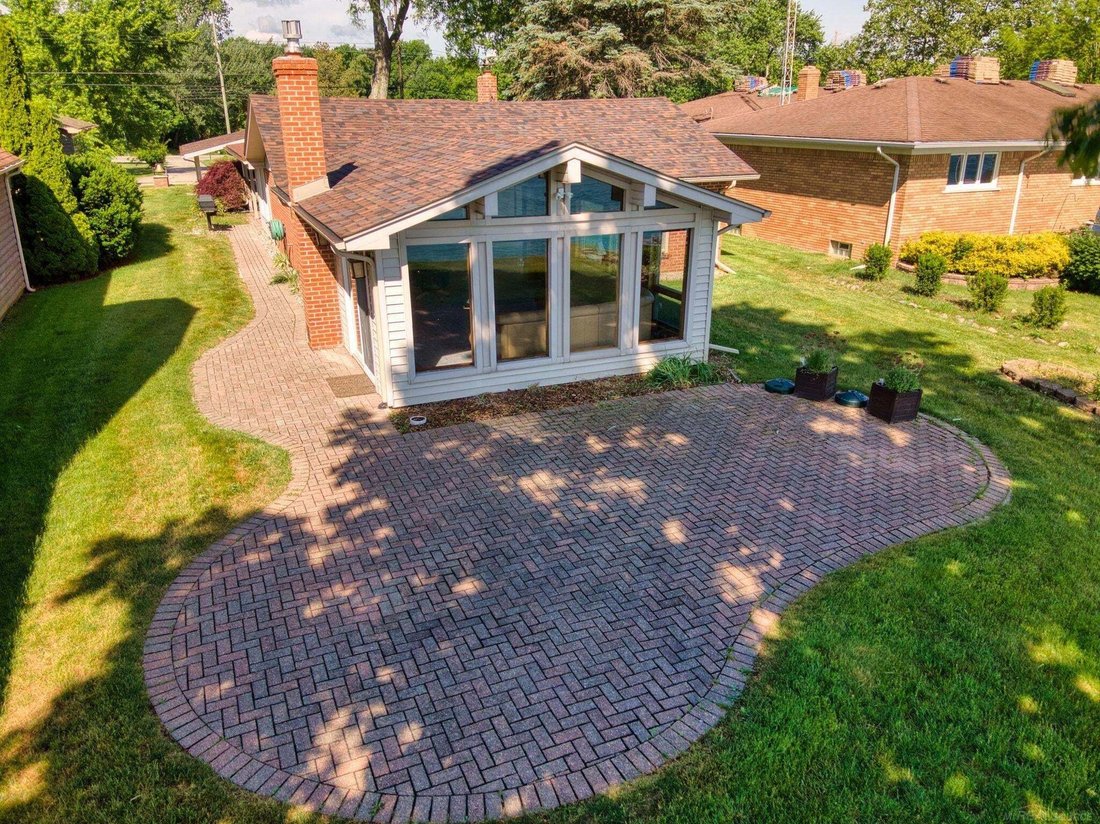 House in China Township, Michigan, United States 3 - 18865663