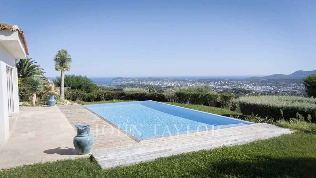 Villa en Nord, Sanary-sur-Mer, Francia 1 - 18867446