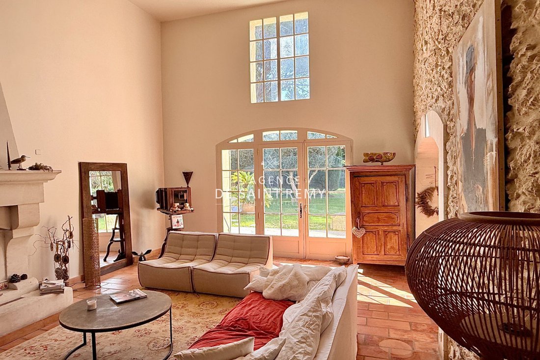 Villa a Graveson, Provenza-Alpi-Costa Azzurra, Francia 4 - 18863266