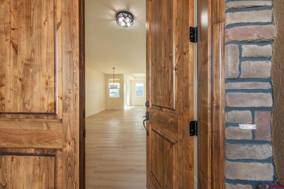 Montrose, Colorado, United States 3 - 18769858