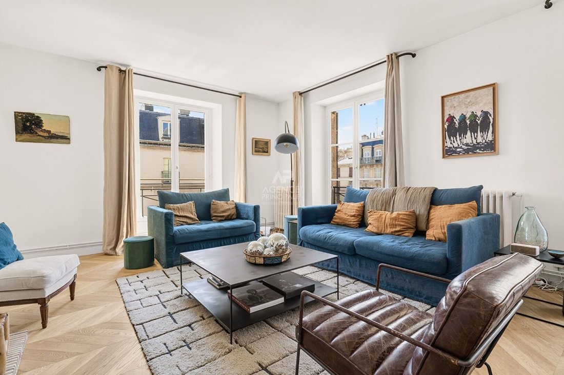 Apartment in Domaine National du Château, Versailles, France 1 - 18863913