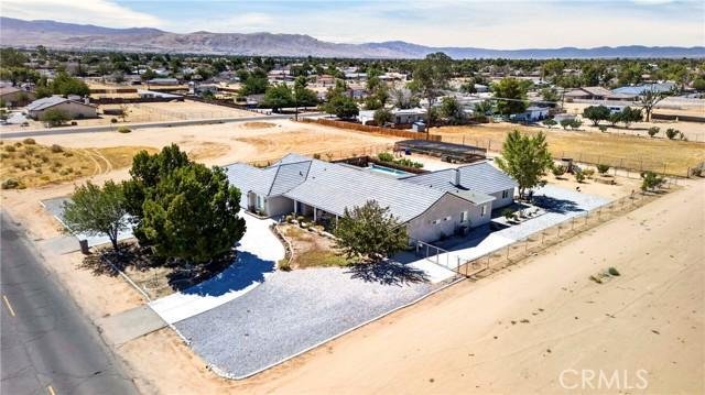 Apple Valley, California, United States 4 - 18863949