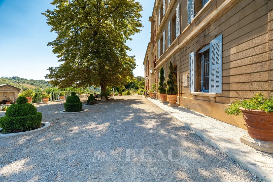 Castello a Valensole, Provenza-Alpi-Costa Azzurra, Francia 4 - 13257566