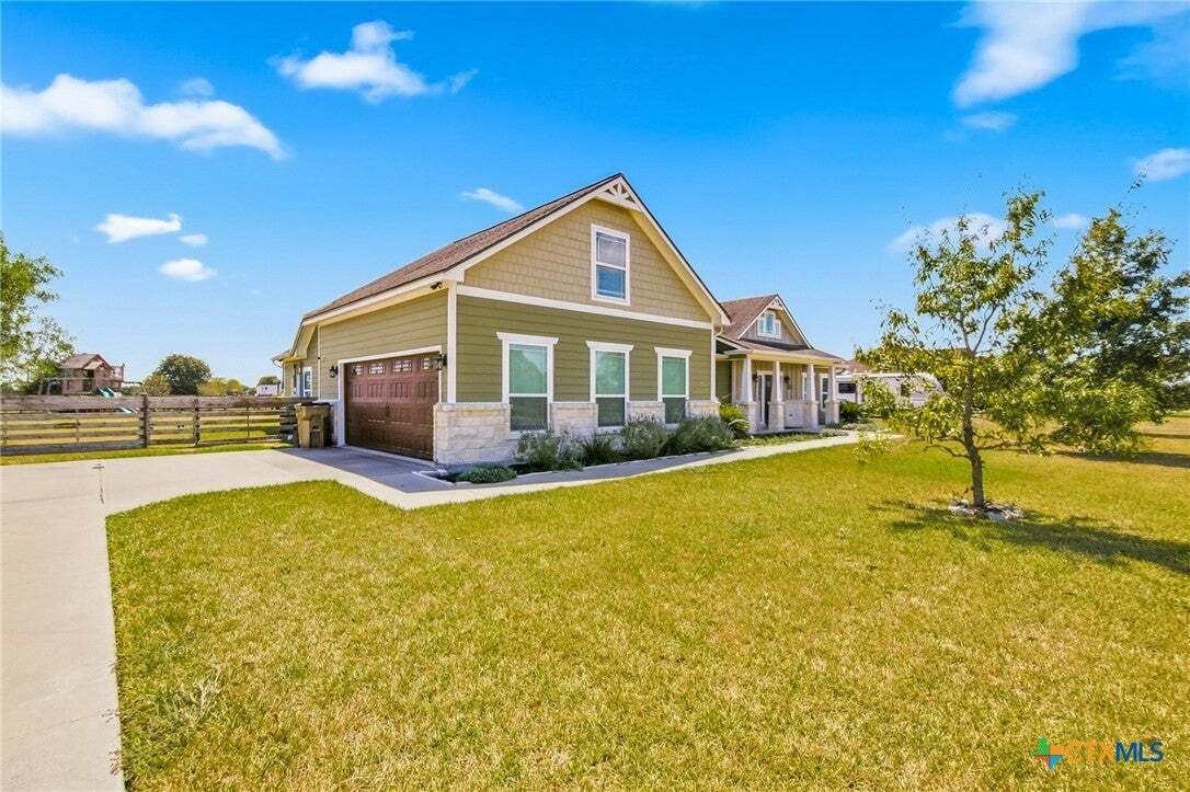 House in Inez, Texas, United States 2 - 18866321