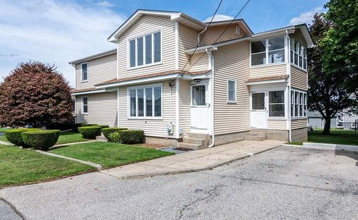 North Providence, Rhode Island, United States 1