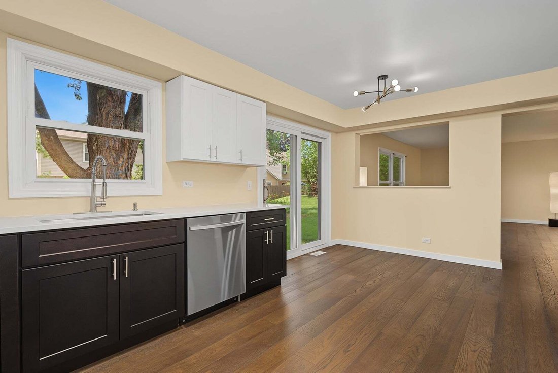 House in Vernon Hills, Illinois, United States 4 - 18866743