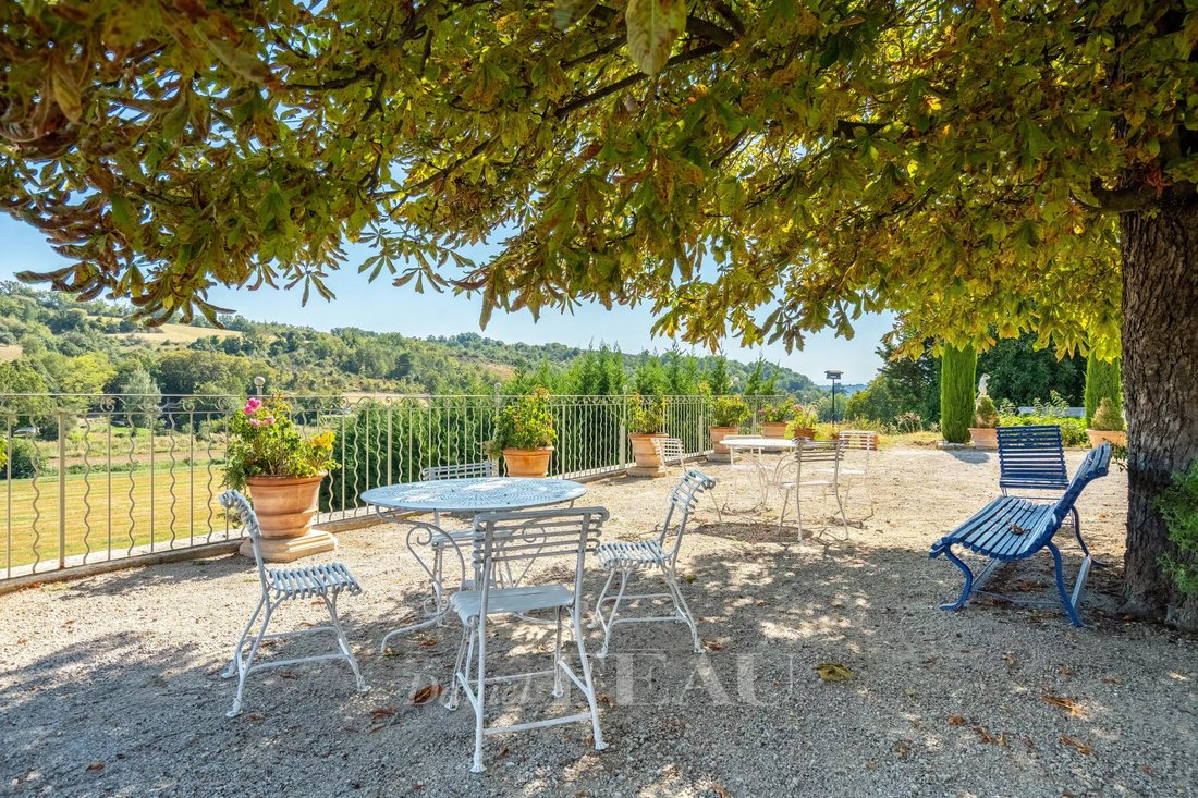 Castello a Valensole, Provenza-Alpi-Costa Azzurra, Francia 5 - 13257566
