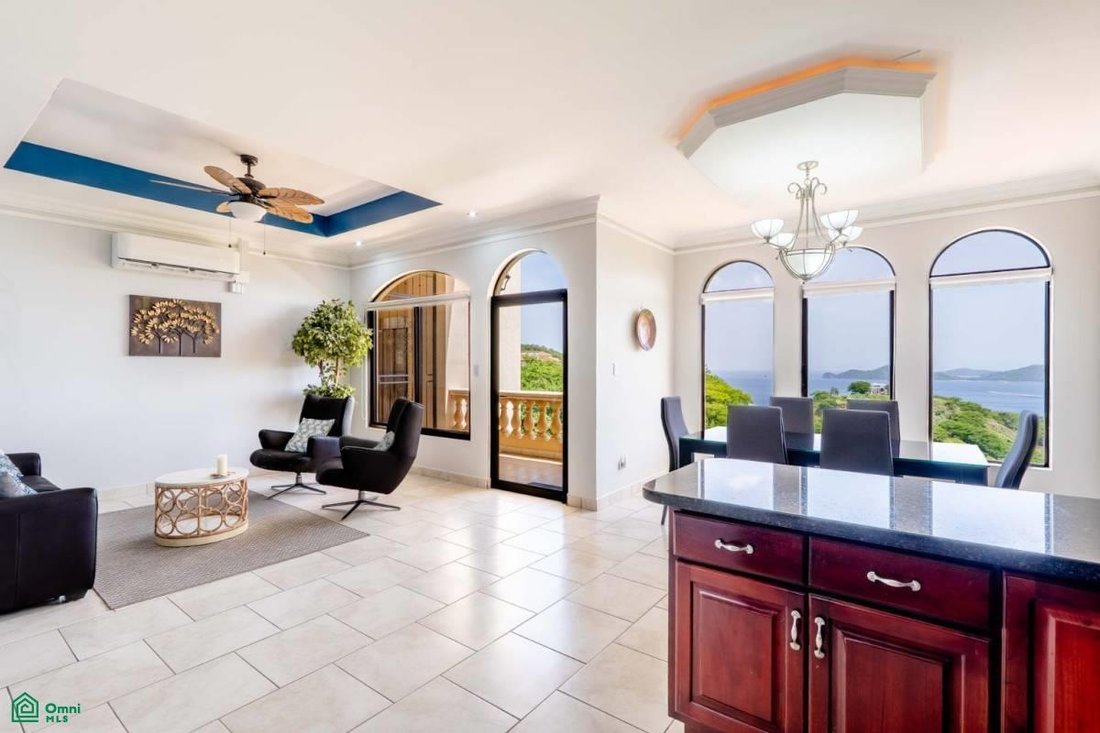 Condo in Playa Hermosa, Guanacaste Province, Costa Rica 4 - 17100943