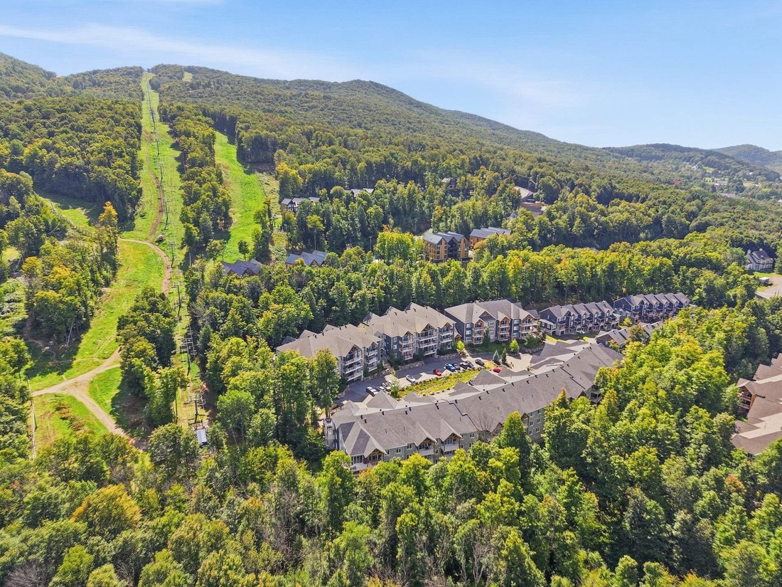 Condominio en Bromont, Quebec, Canadá 3 - 18867321