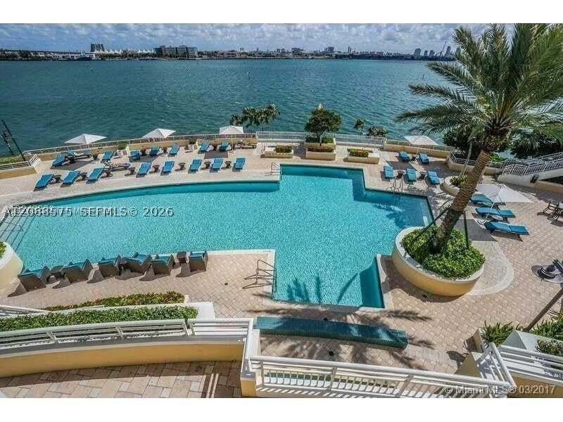 Appartement à Miami, Floride, États-Unis 5 - 18866379