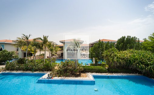 Villa en La Palma Jumeirah, Dubái, Emiratos Árabes Unidos 1