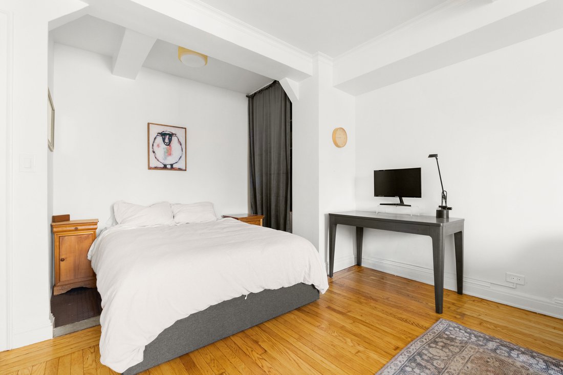Co Op in New York, New York, United States 2 - 18866966
