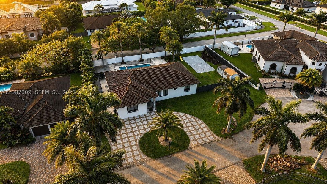 Maison à Miami, Floride, États-Unis 3 - 18866446