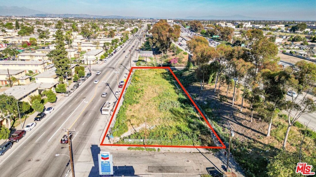 Land in Los Angeles, California, United States 2 - 18865398