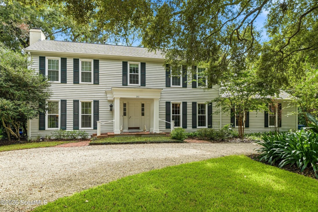 House in St. Simons, Georgia, United States 1 - 18865372