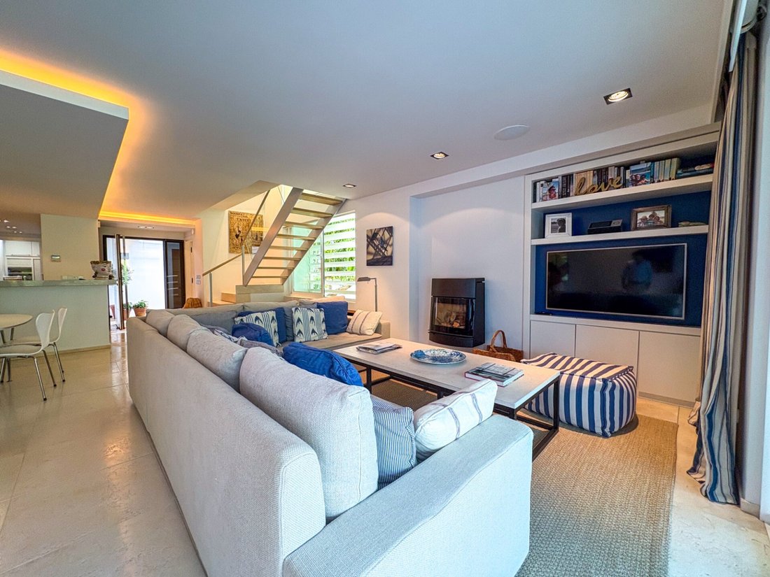 Townhouse en Nueva Andalucía, Marbella, España 3 - 18864955