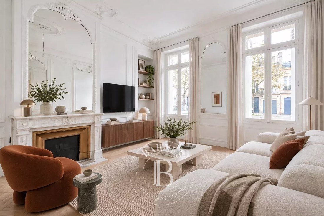 Apartment in Grand Parc-Chartrons-Paul Doumer, Bordeaux, France 3 - 13844640