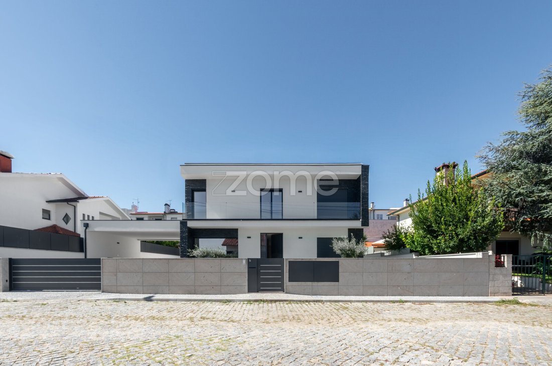 Haus in Ferreiros e Gondizalves, Braga, Portugal 1 - 18867744