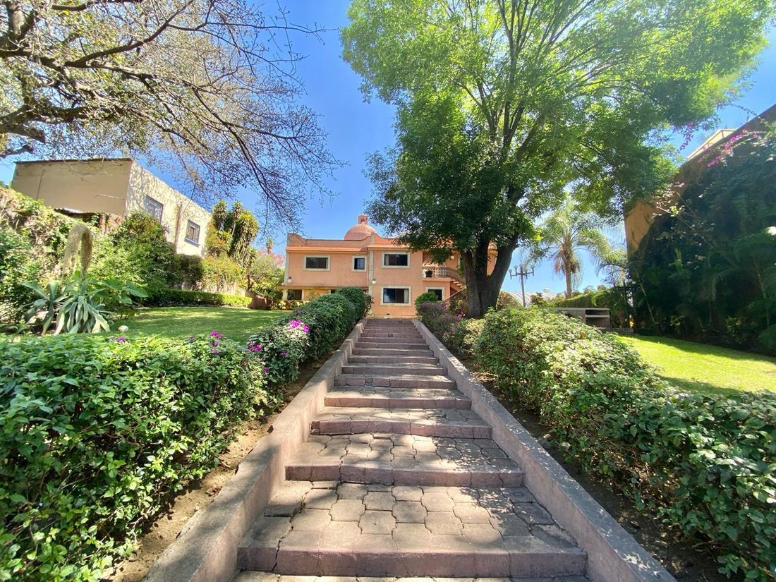 Casa en Cuernavaca, Morelos, México 1 - 18864630