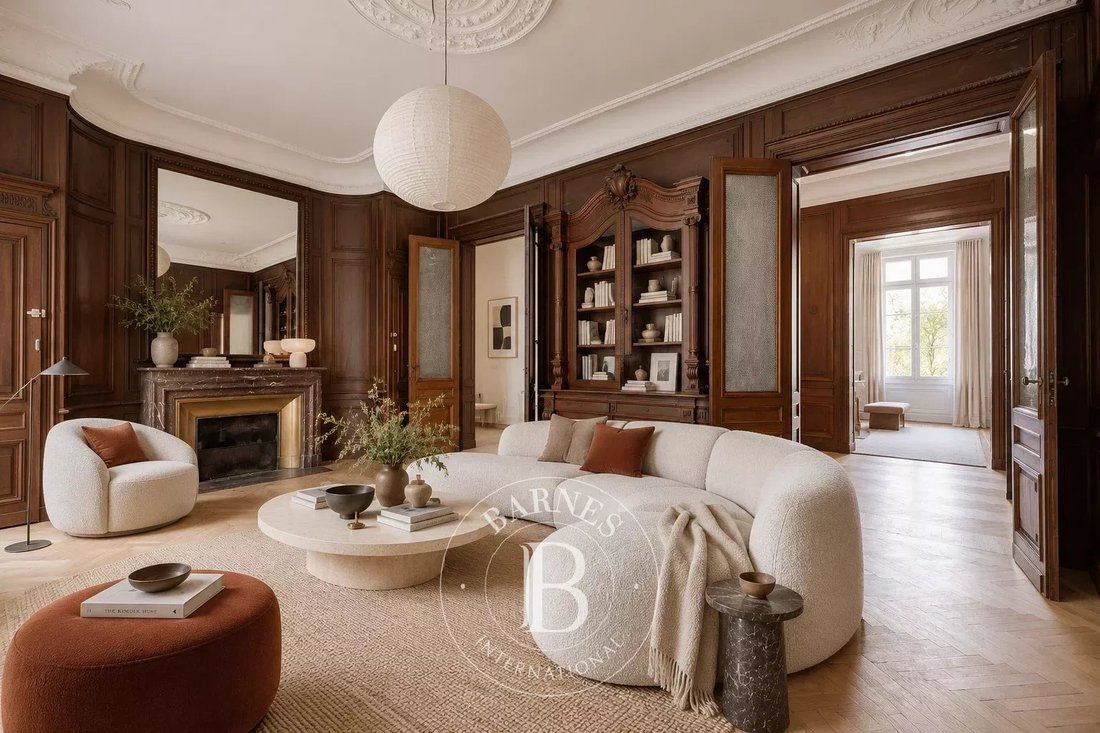 Apartment in Grand Parc-Chartrons-Paul Doumer, Bordeaux, France 2 - 13844640