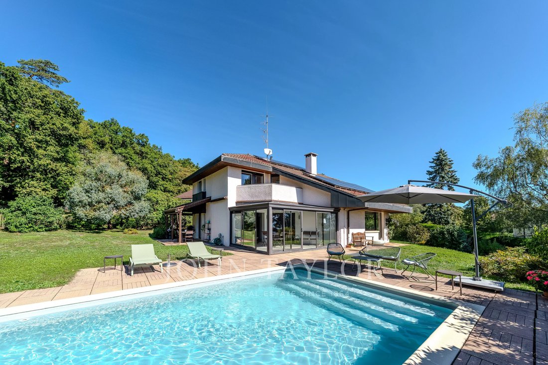 Villa a Givrins, Vaud, Svizzera 2 - 18863508
