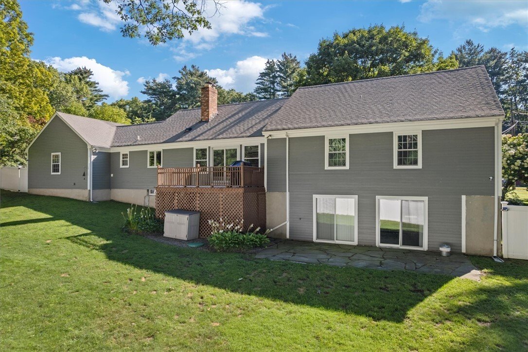 House in Cumberland, Rhode Island, United States 3 - 18865394