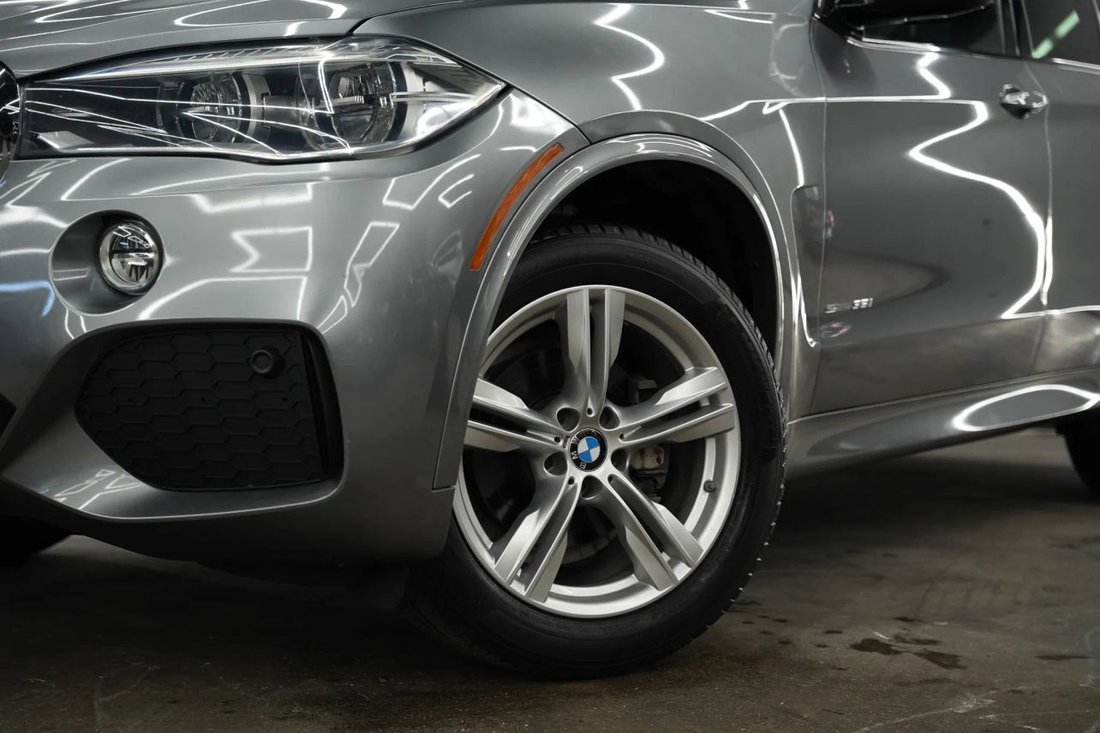 Suv in Pompano Beach, FL, United States 2 - 18803767