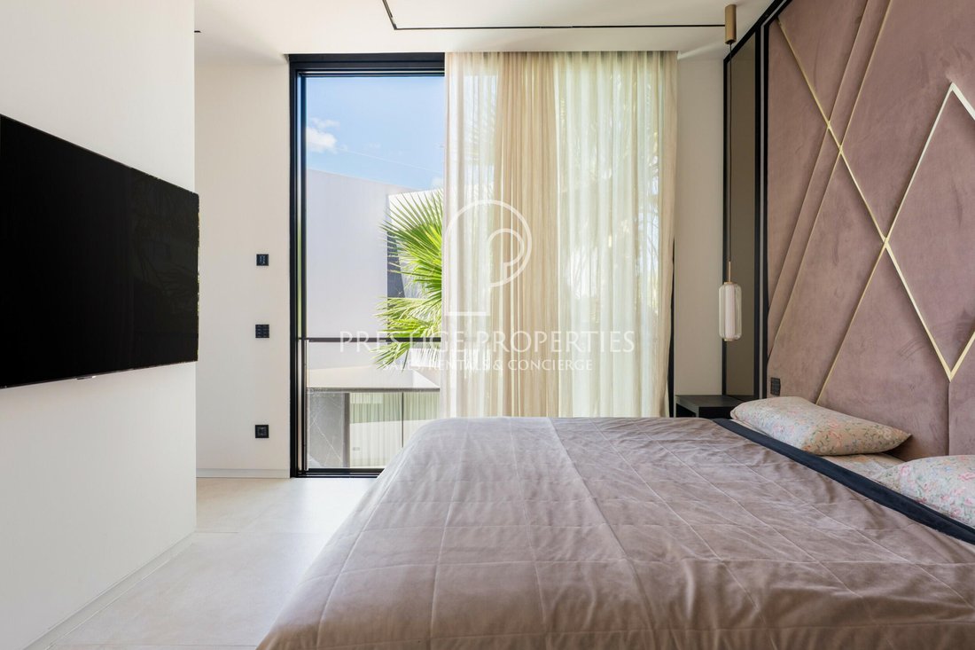 Villa in Roca Llisa, Santa Eularia des Riu, Balearic Islands 3 - 18866648