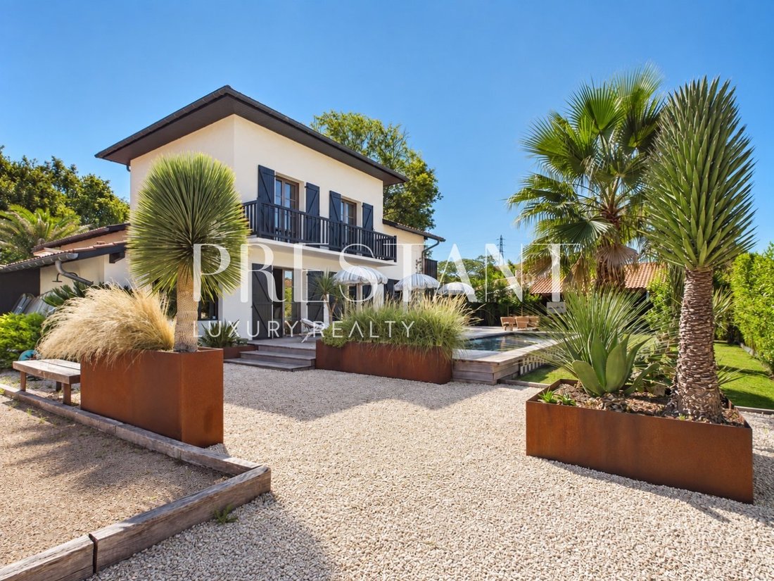 House in Anglet, Nouvelle-Aquitaine, France 3 - 18867624