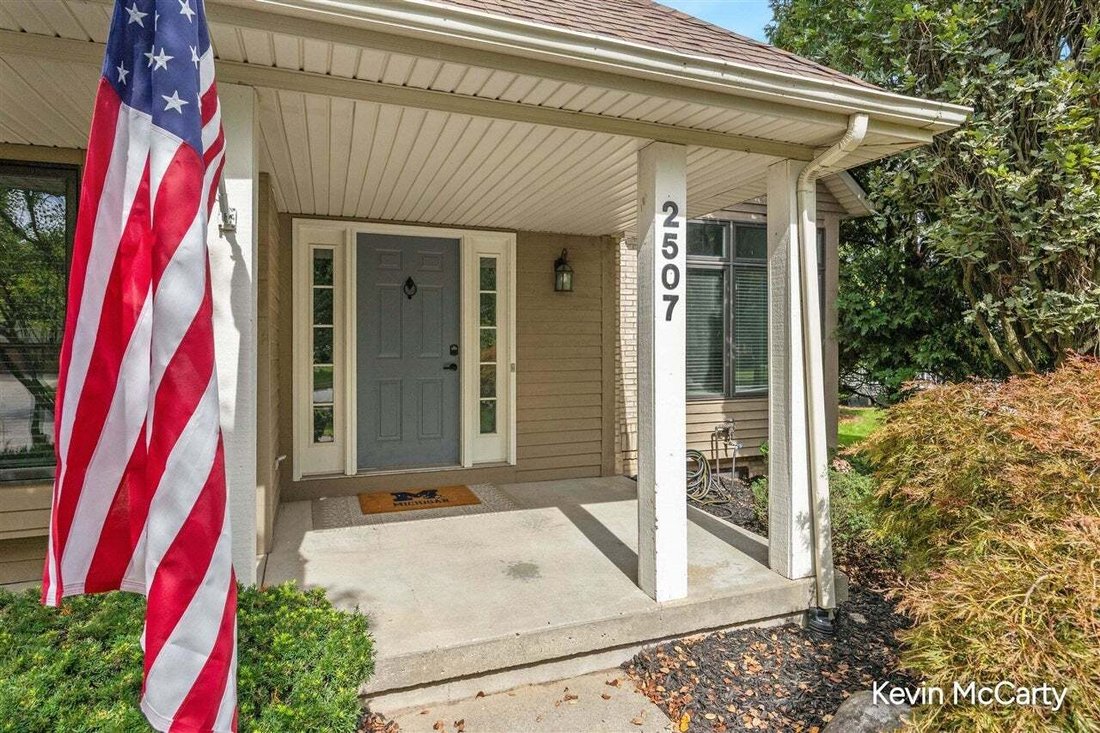 House in Grand Rapids, Michigan, United States 5 - 18865648