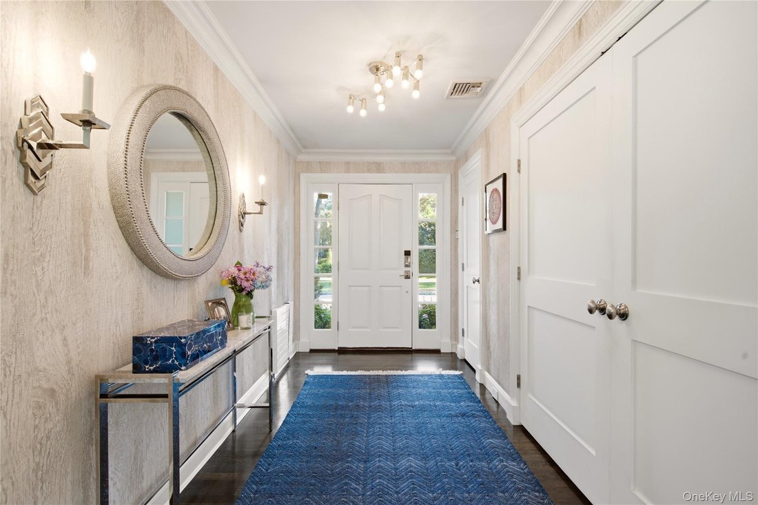 House in Old Westbury, New York, United States 4 - 18866906