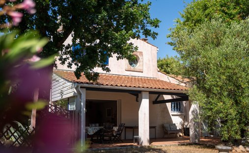 Casa a Saint-Pierre-d'Oléron, Nuova Aquitania, Francia 1
