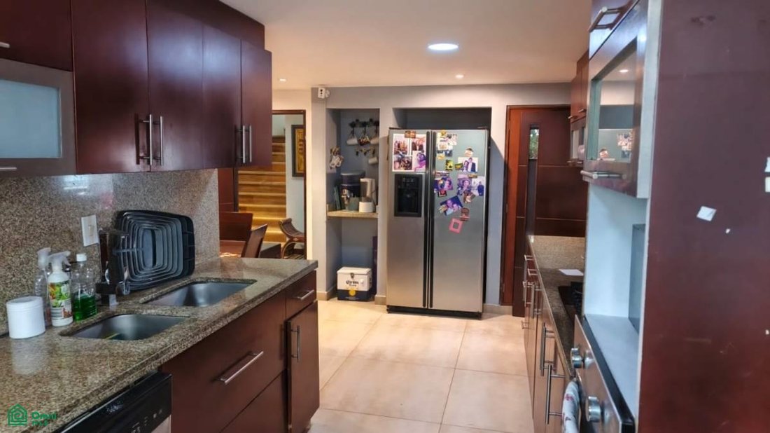 Condo in Bogota, Bogotá, Colombia 4 - 18864904