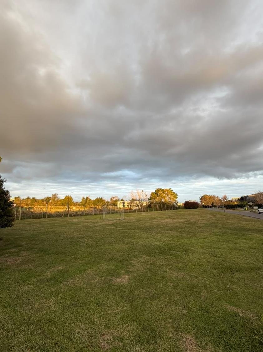 Land in Tigre, Buenos Aires Province, Argentina 1 - 18864687