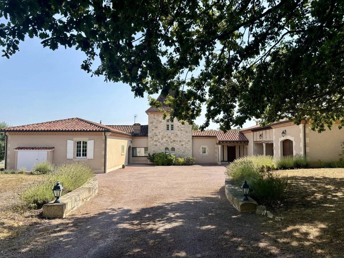 House in Centre Basse-Ville, Auch, France 3 - 18863988