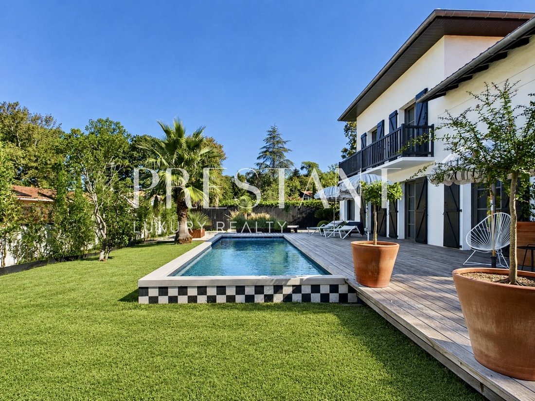 House in Anglet, Nouvelle-Aquitaine, France 2 - 18867624