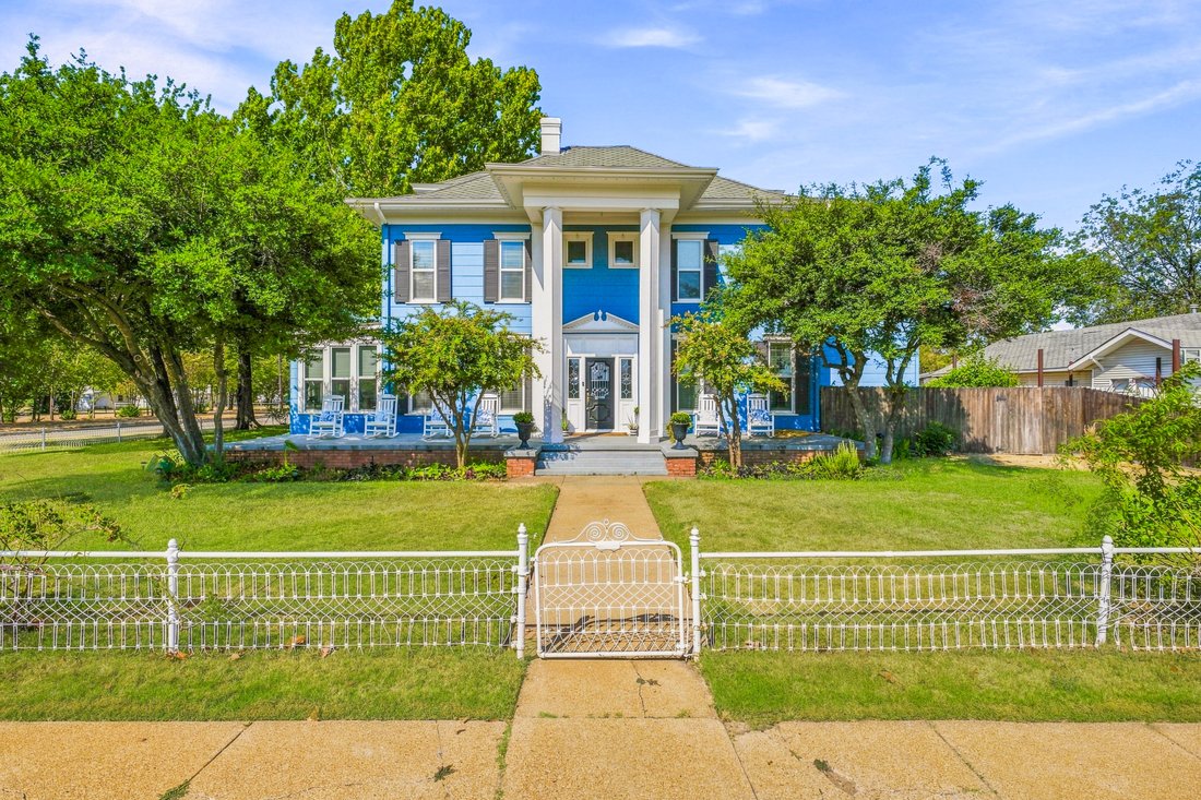 House in Graham, Texas, United States 3 - 18864645