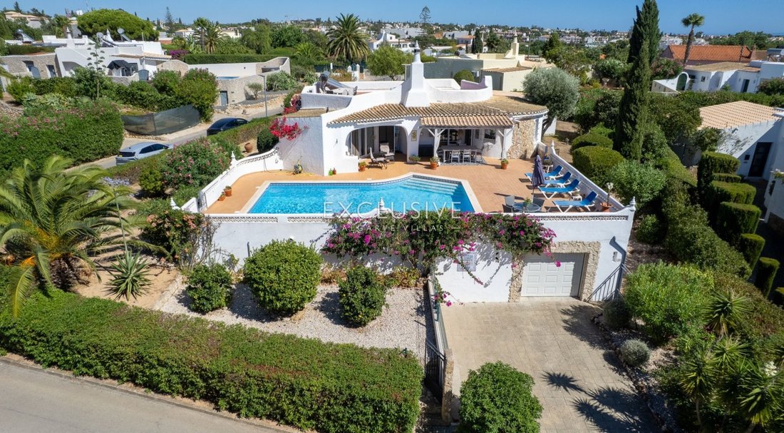 Villa in Carvoeiro, Algarve, Portugal 5 - 18777625