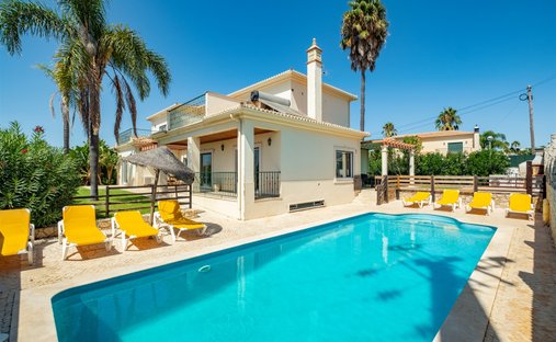 Casa en Praia dos Pescadores, Olhos de Agua, Portugal 1