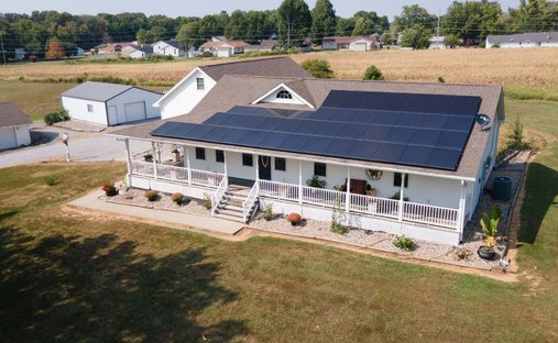 House in Benton, Illinois, United States 1