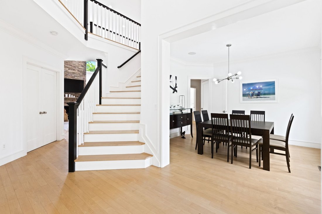 House in Southampton, New York, United States 5 - 18863935