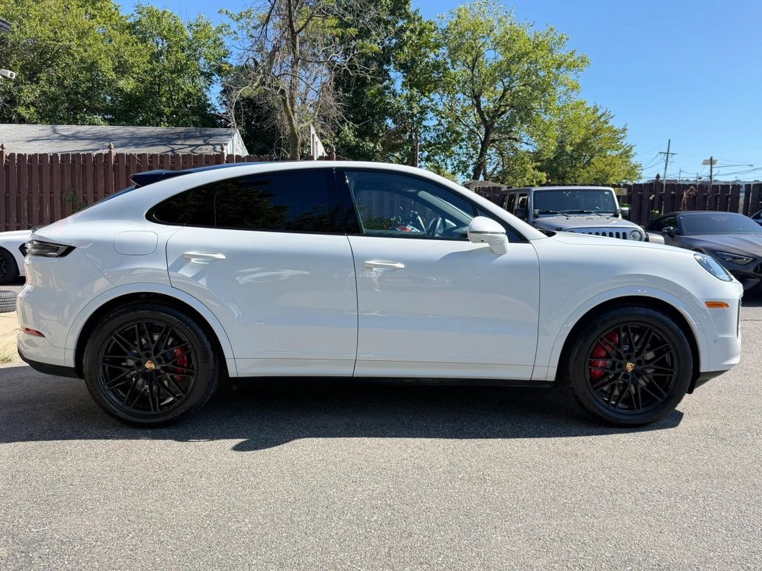 Suv in East Brunswick, NJ, United States 5 - 18867886