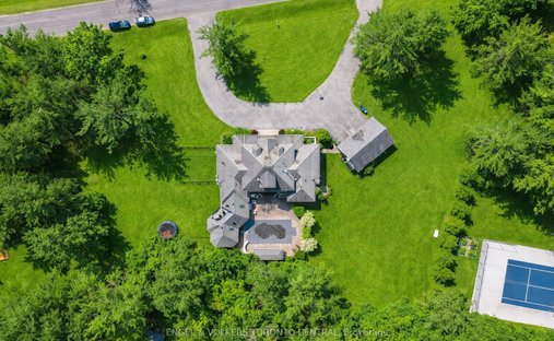 House in Innisfil, Ontario, Canada 1
