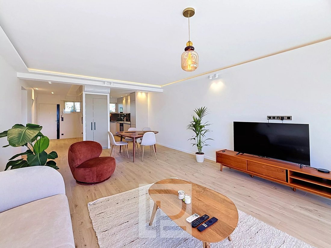 Apartment in Montfleury, Cannes, France 1 - 18863473